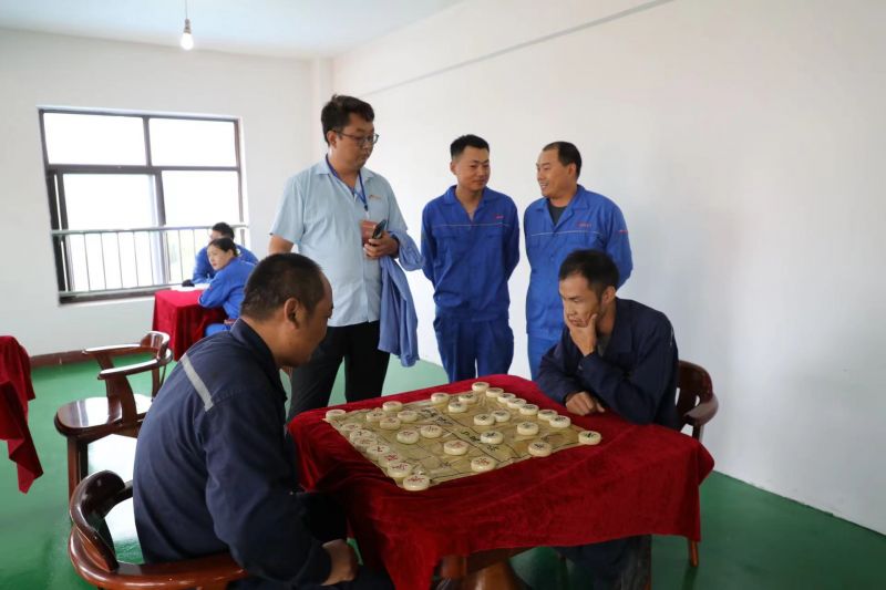 bte365集团职工活动中心揭牌仪式暨夏日职工趣味运动会